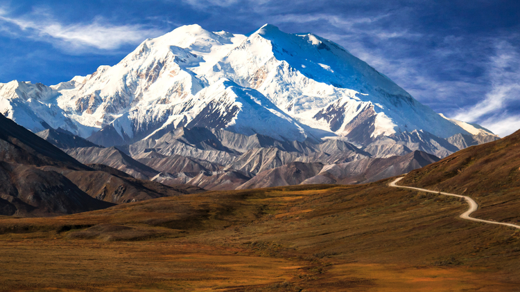 Climber's-eye view of Denali's summit ridge, the mountain Brandon Bargo pre-acclimatized for using Hypoxico altitude tents