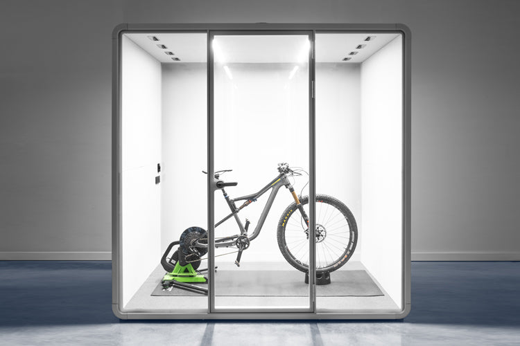 Altitude Studio with bike trainer inside